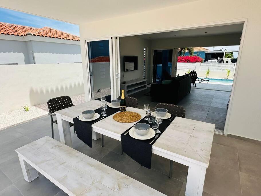 Villa Vista Montana 威廉斯塔德 外观 照片